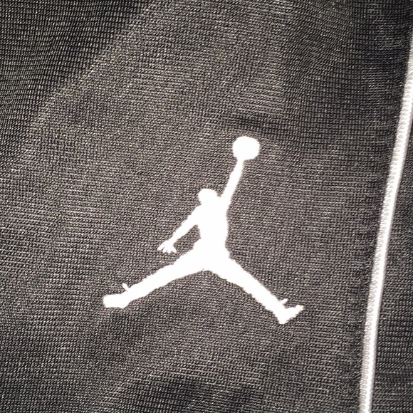 Brand New Jordan Winter Sweat Pants🤩 - Picture 3 of 4